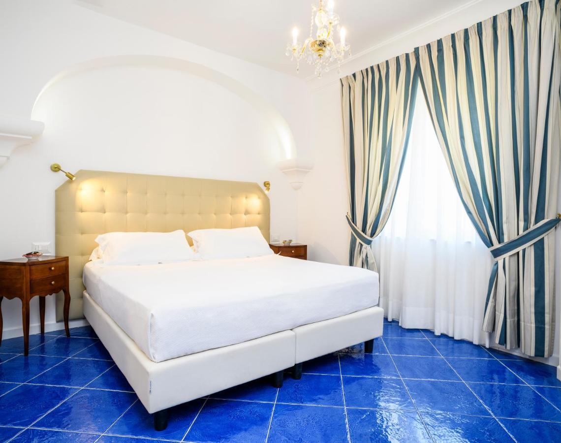Hotel La Casa Di Paolo Casa Di Charme Marina di Camerota Zewnętrze zdjęcie